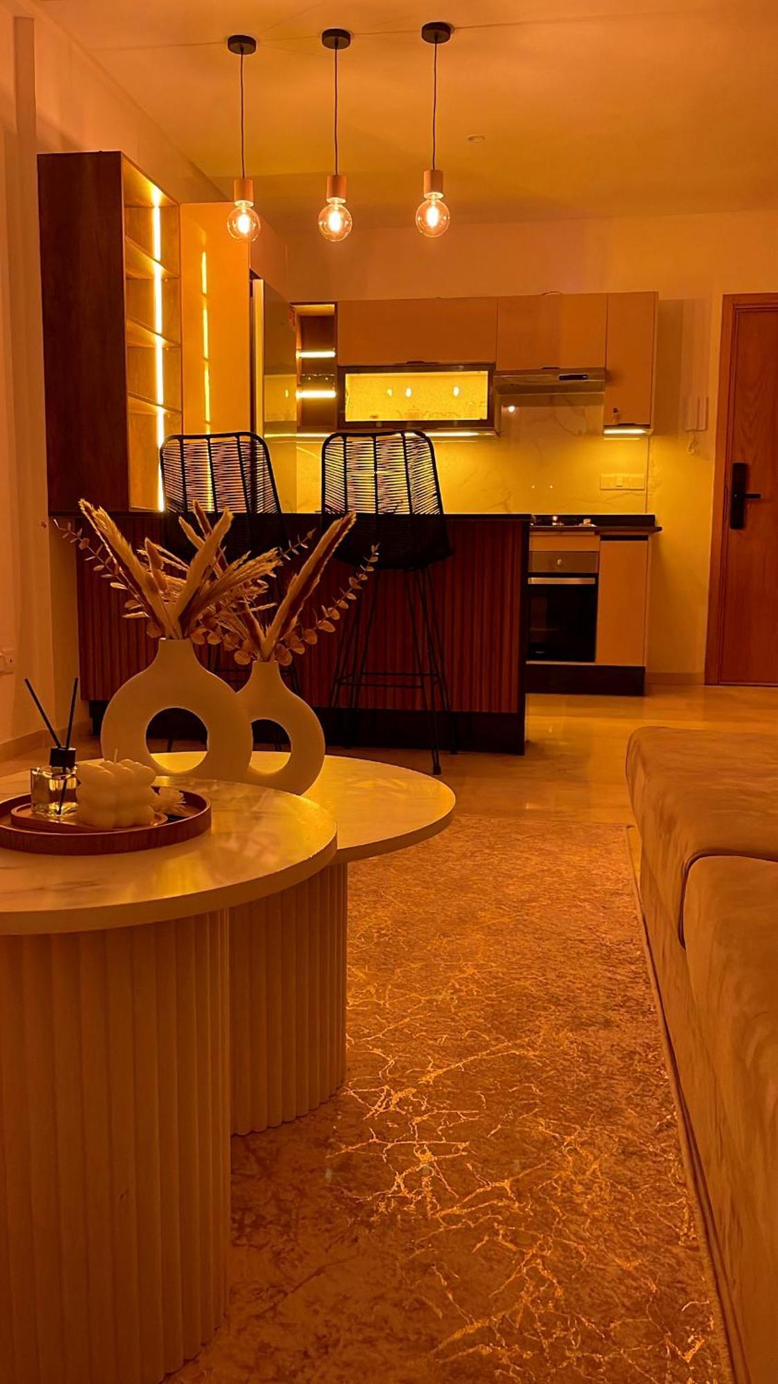 Elegant Appartement Avec Un Acces Piscine Jardin Parking Sous-Sol Et Wifi Haut Debit Fibre Optique タンジェ エクステリア 写真